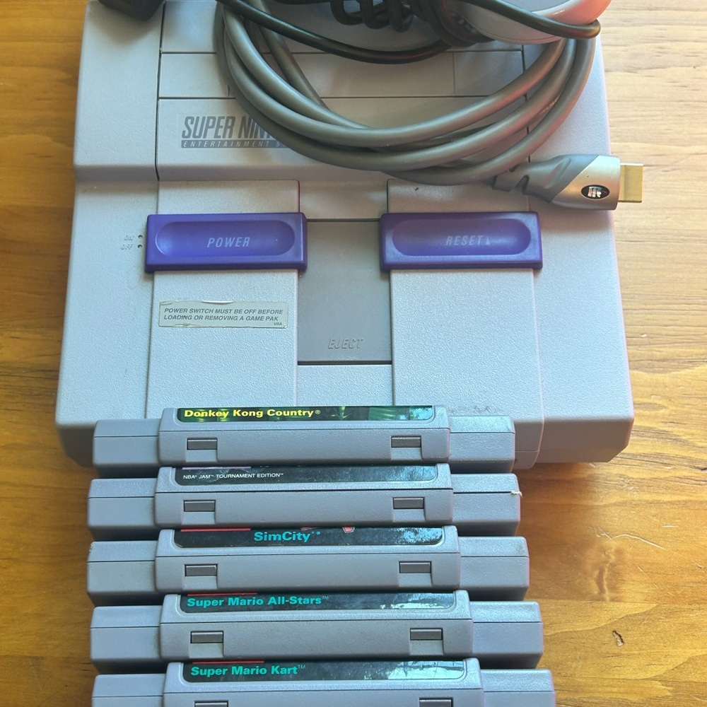 Super Nintendo Entertainment System with Games